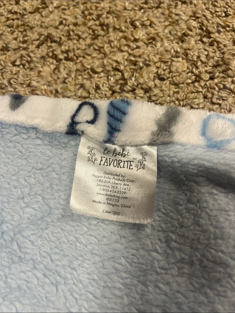 lebebe Plush Light Blue Baby Throw with Patterned Trim